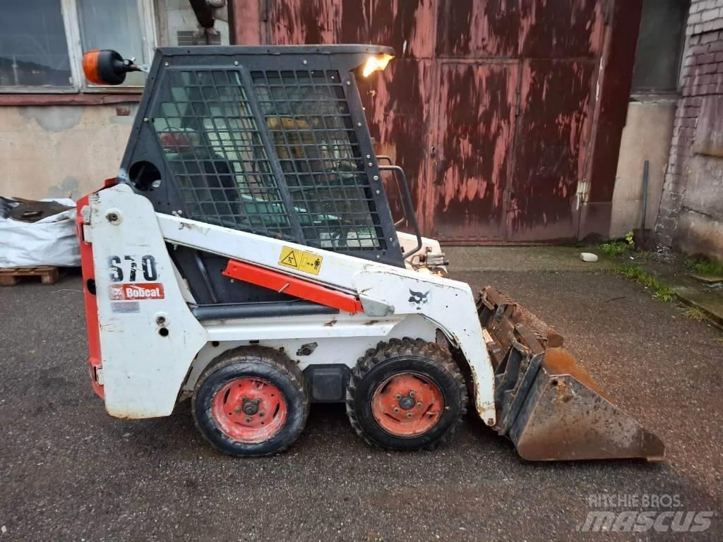 Bobcat S 70 Kompaktrakodók
