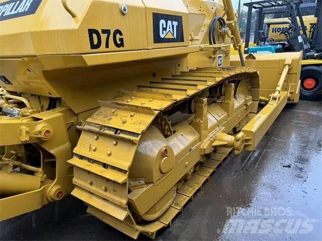 CAT D 7 G lánctalpas dózerek