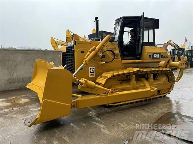 CAT D 7 G lánctalpas dózerek