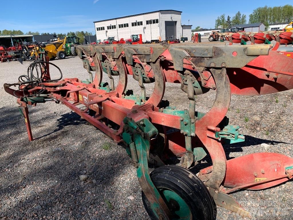 Kverneland EG85 Váltvaforgató ekék