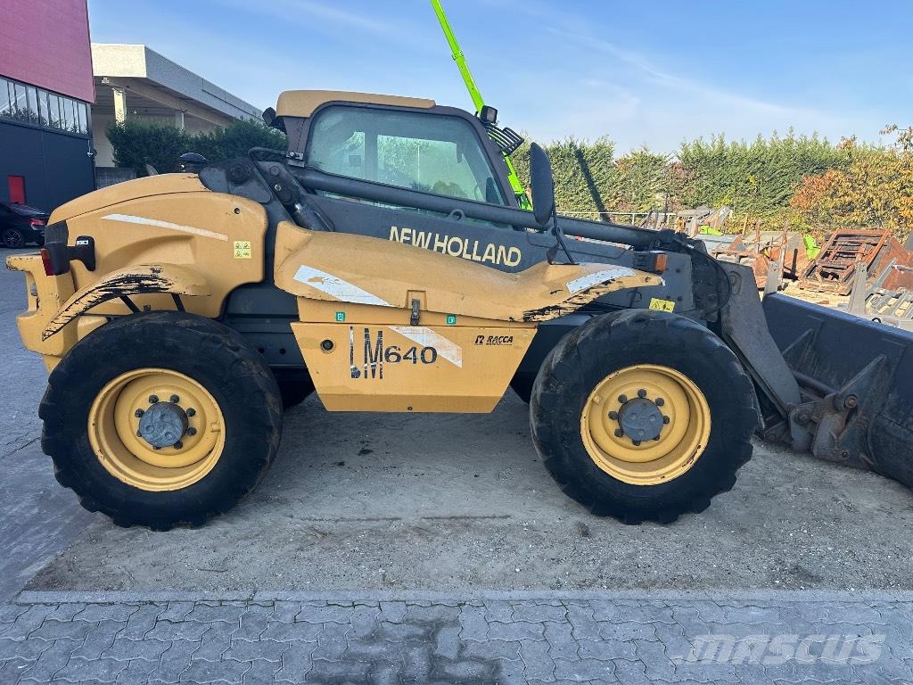 New Holland LM 640 Teleszkópos mezőgazdasági rakodók