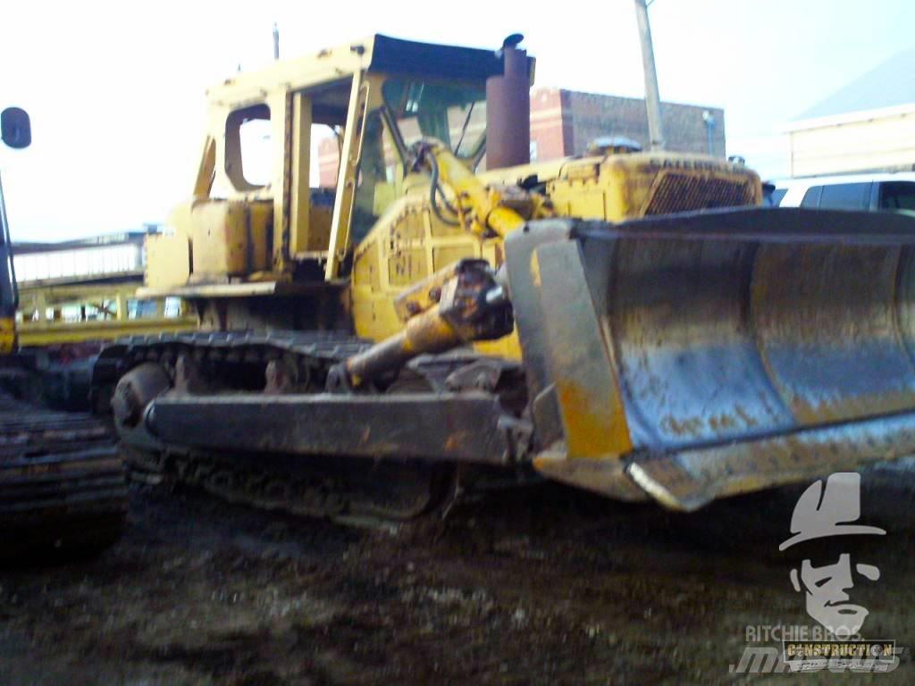 CAT D 8 K lánctalpas dózerek