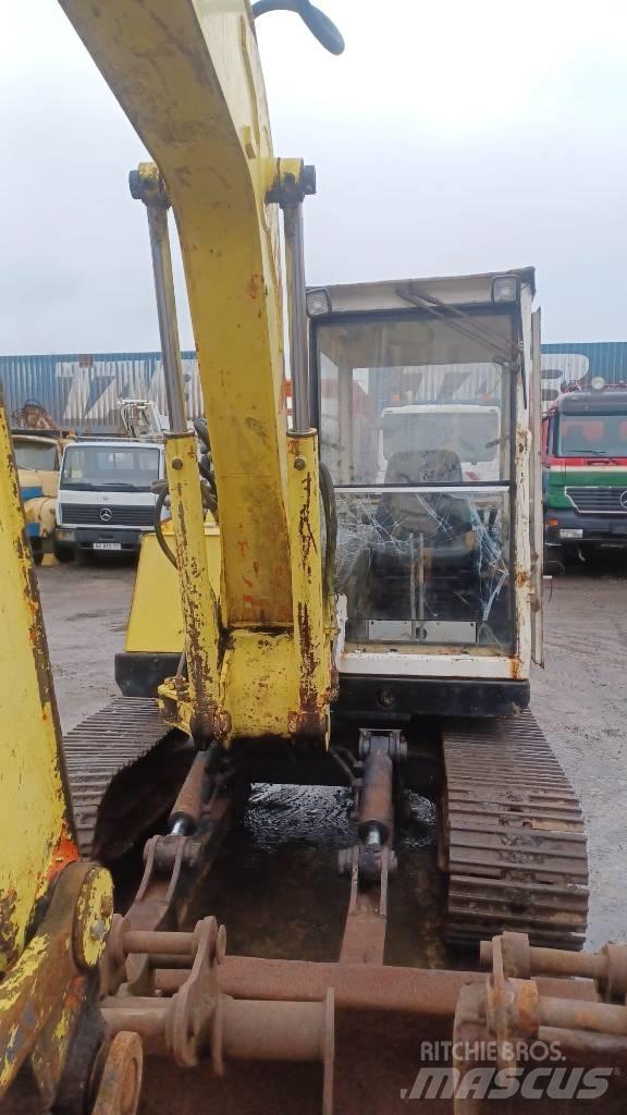Volvo ED 750 Közepes (midi) kotrók 7 t - 12 t