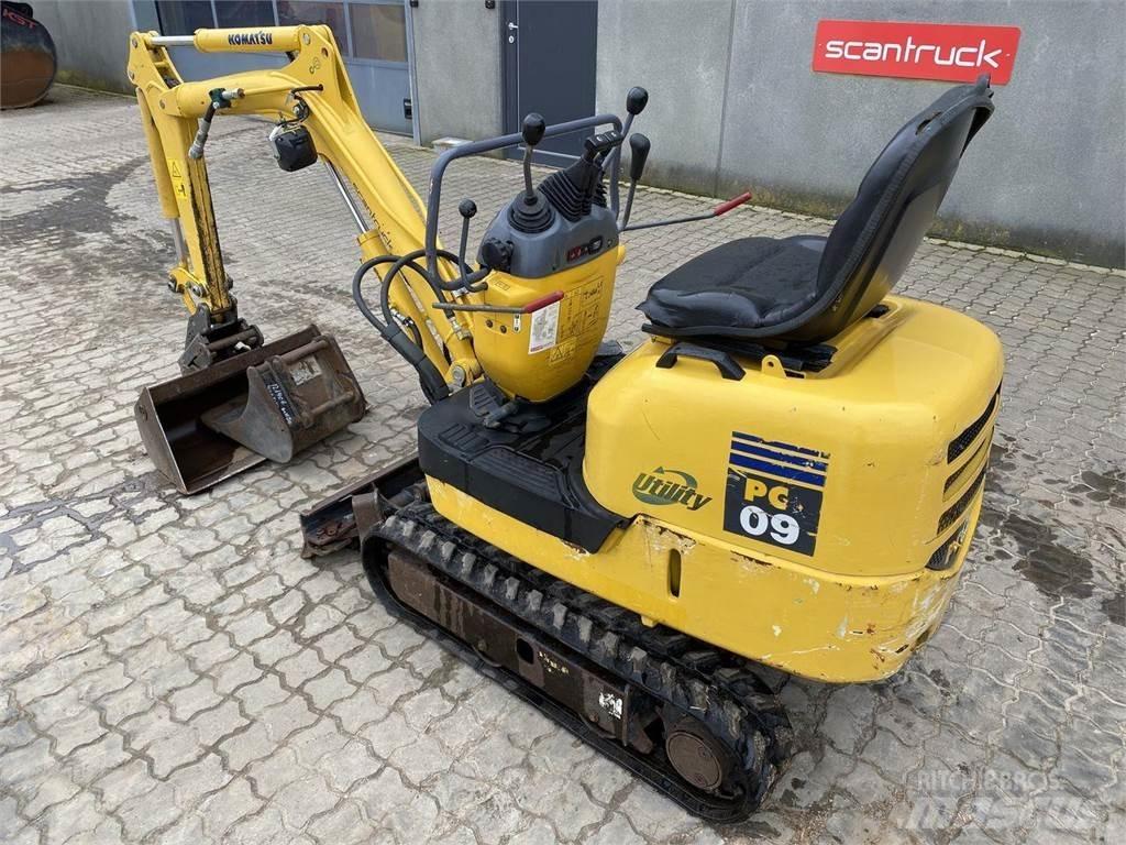 Komatsu PC09-1 Gumikerekes kotrók