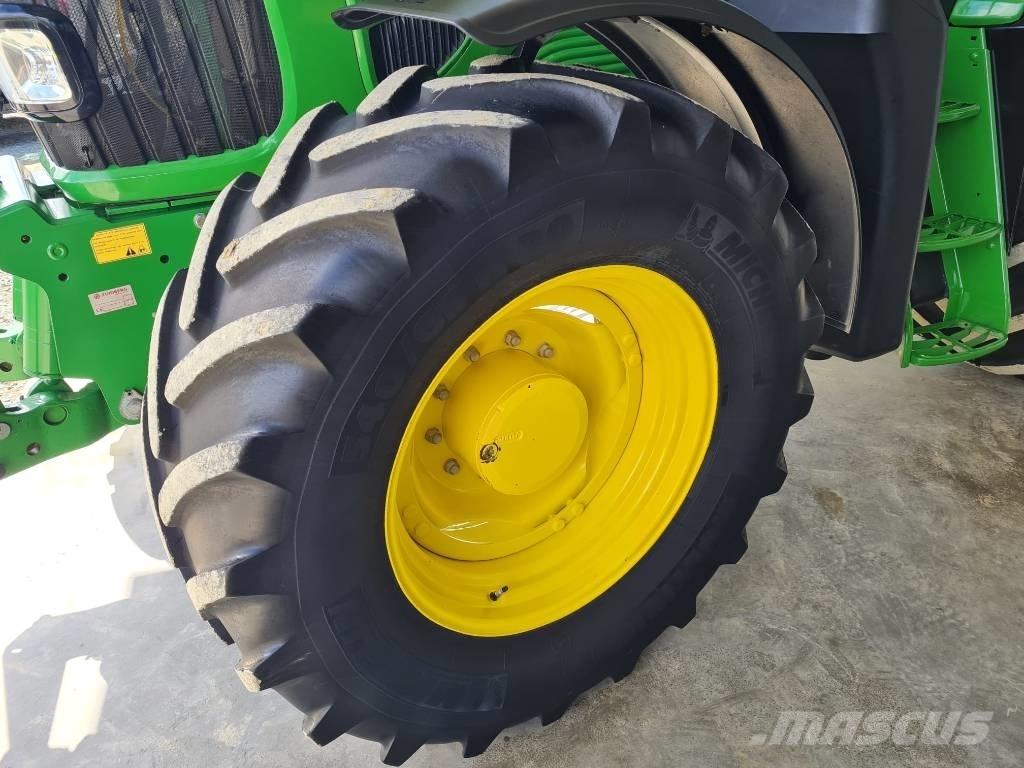John Deere 7430 AP Traktorok