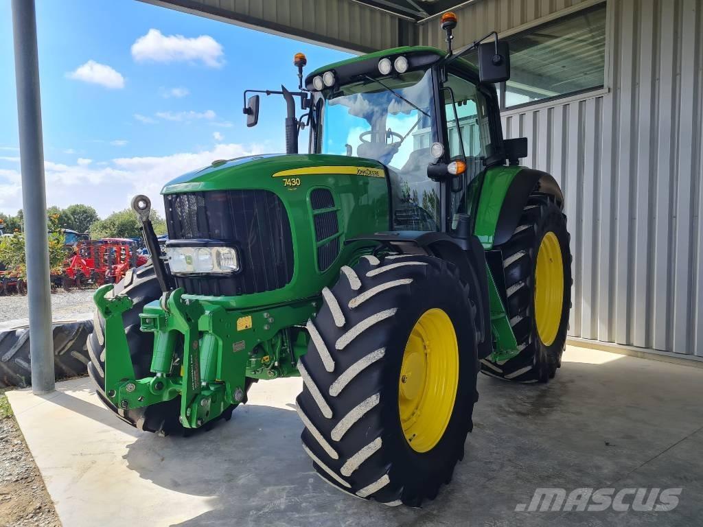 John Deere 7430 AP Traktorok
