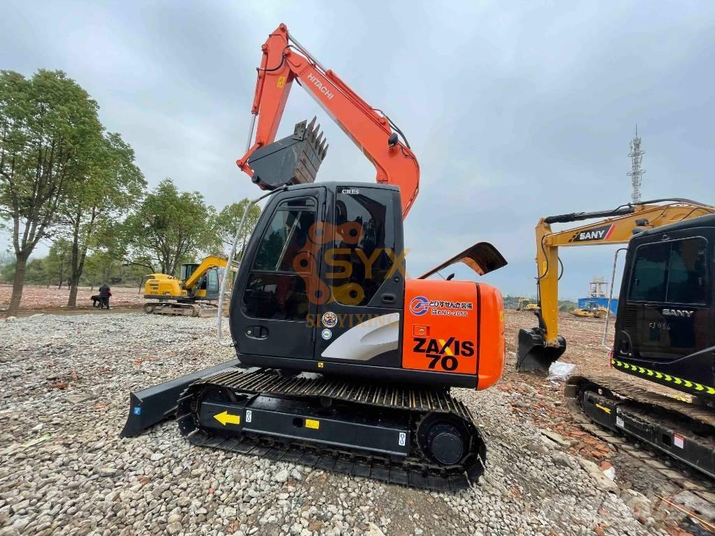 Hitachi ZX 70 Közepes (midi) kotrók 7 t - 12 t