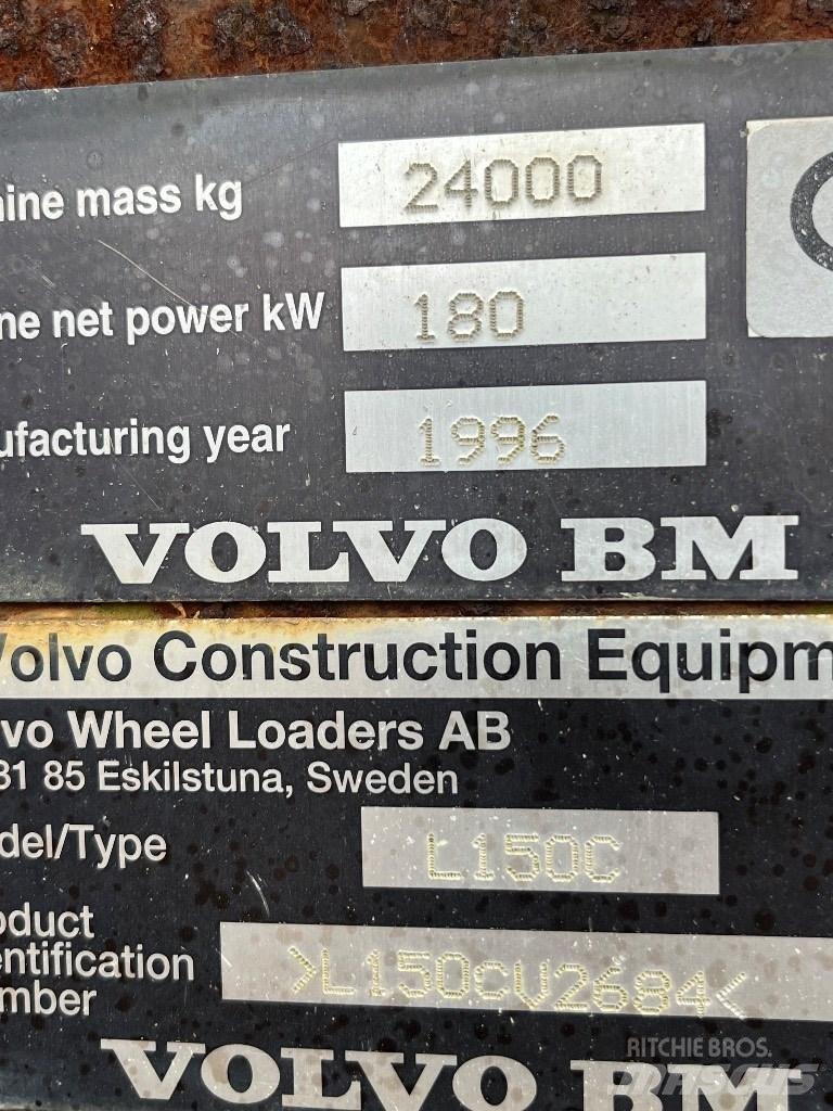 Volvo L 150 C Gumikerekes homlokrakodók