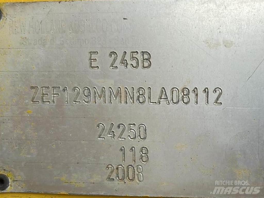 New Holland E245B Speciális kotrók