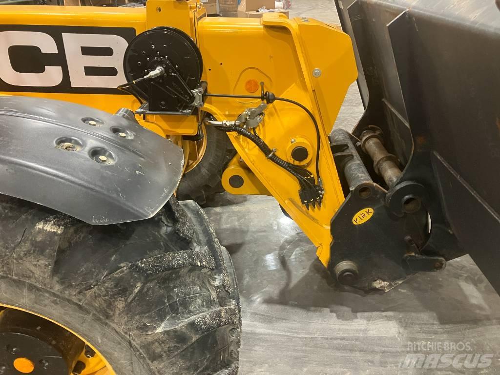 JCB 560-80 Teleszkópos rakodók