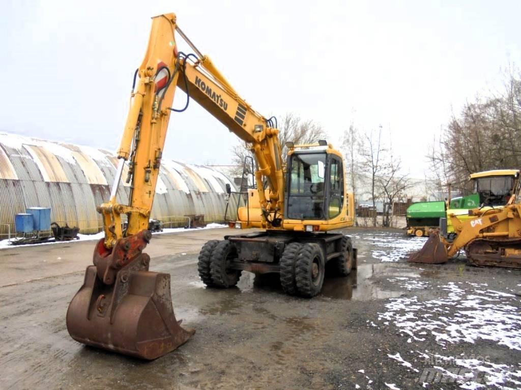 Komatsu PW 130ES-6K Gumikerekes kotrók