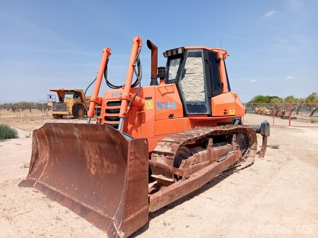 Fiat-Hitachi D 180 lánctalpas dózerek