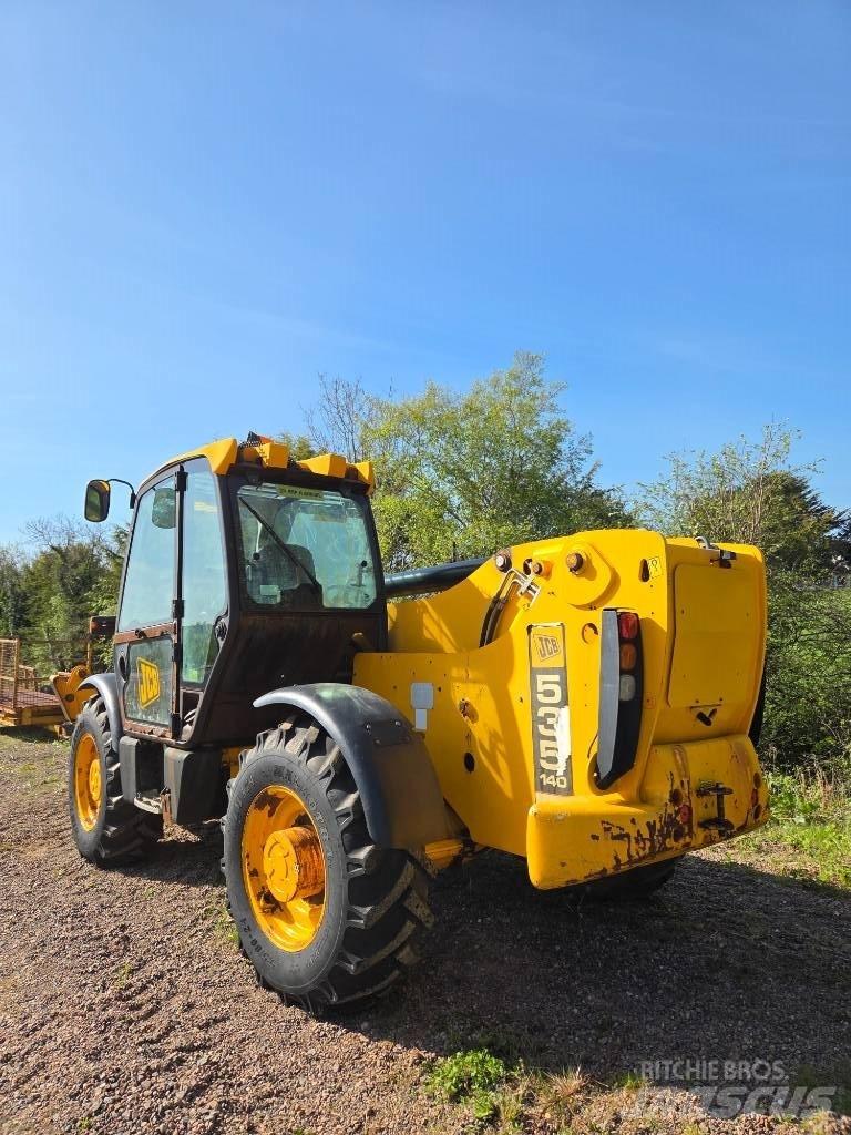 JCB 535-140 Teleszkópos rakodók