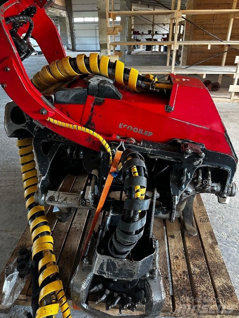 Komatsu C144 Betakarító fejek