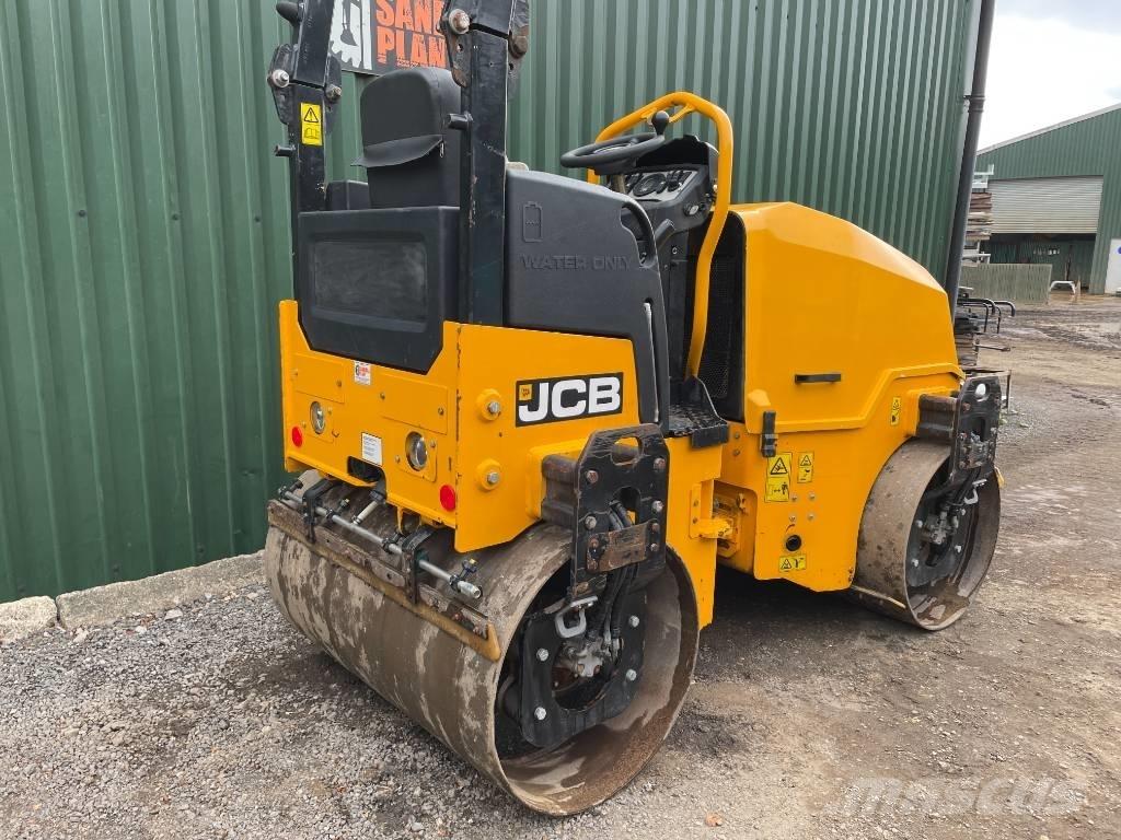 JCB CT 260-120 Ikerdobos hengerek