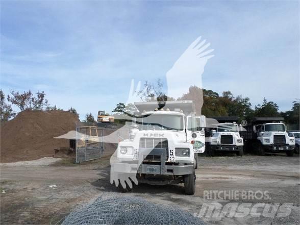 Mack DM600 Építőipar - Egyebek