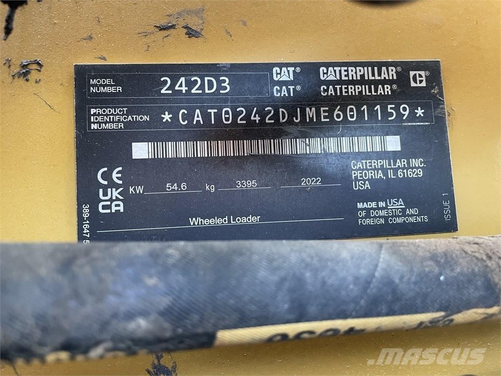 CAT 242D3 Kompaktrakodók