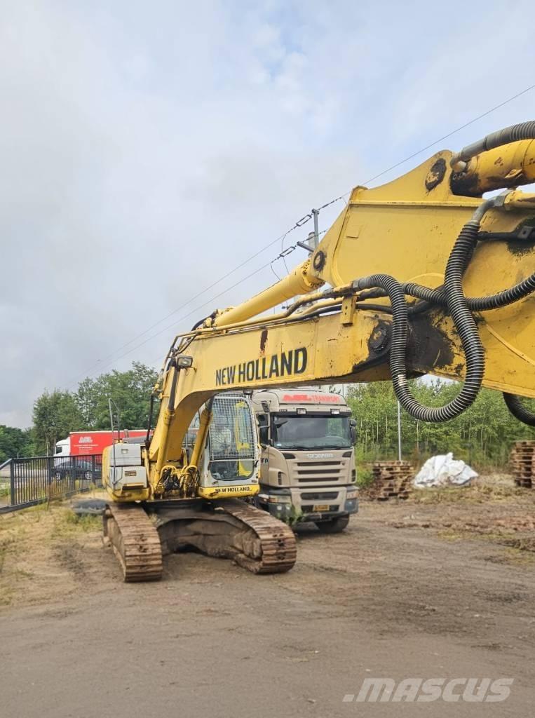 New Holland E 245 B Lánctalpas kotrók