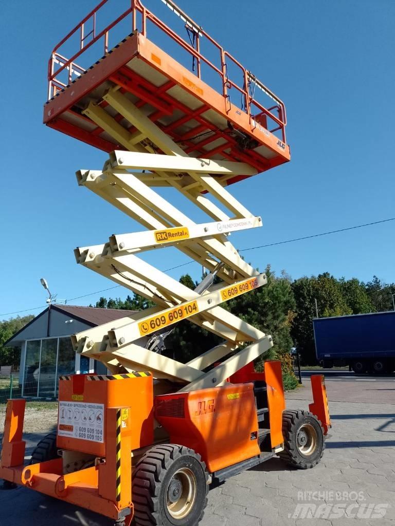 JLG 4394 RT Ollós emelők
