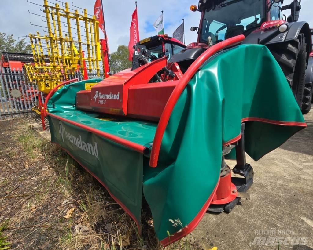Kverneland 2828 F Kaszák
