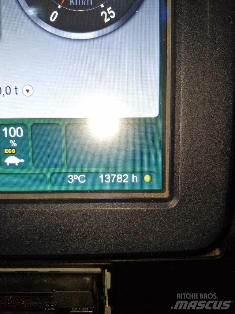 John Deere 1510 E Kihordók