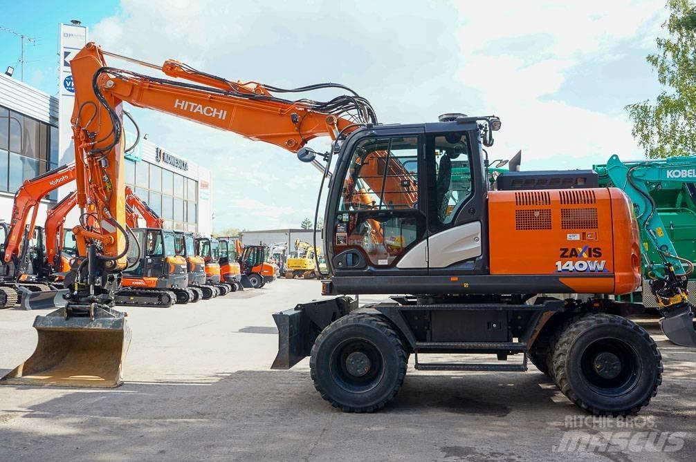 Hitachi ZX 140 W-6 Gumikerekes kotrók