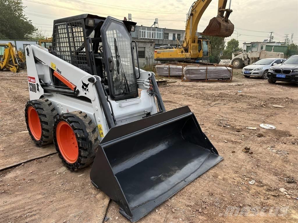 Bobcat S 300 Kompaktrakodók