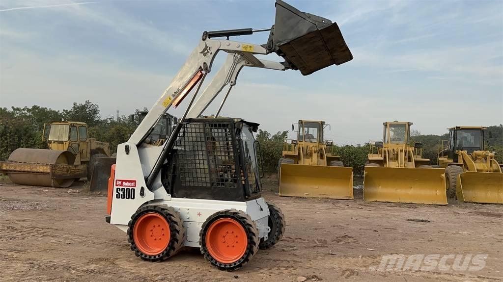 Bobcat S 300 Kompaktrakodók