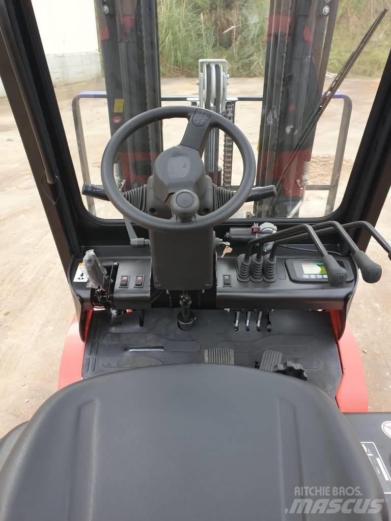 EP EFL181 Elektromos targoncák