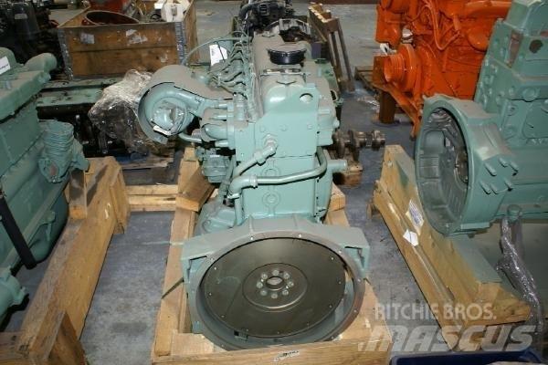 DAF DNS 620 Motorok