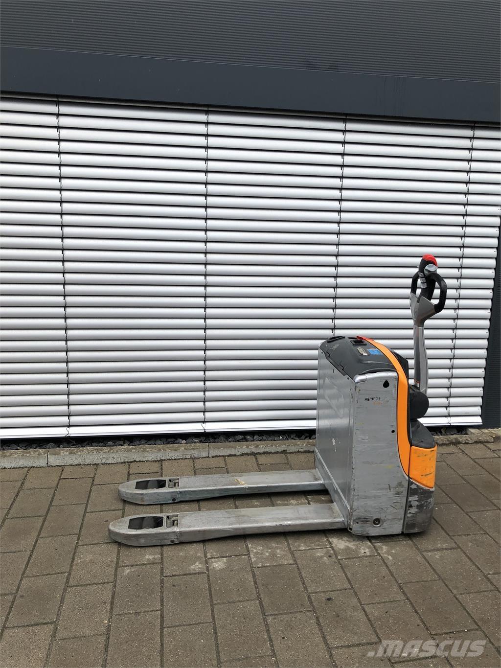 Still EXU16 Gyalogkíséretű targonca