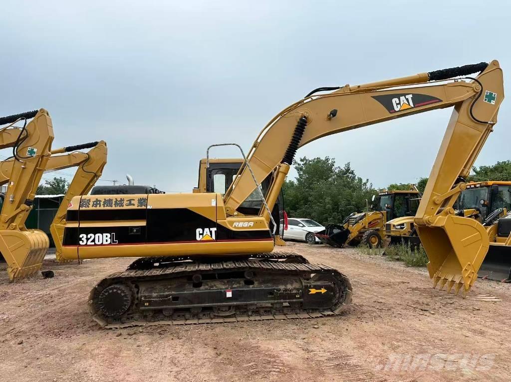 CAT 320BL Lánctalpas kotrók