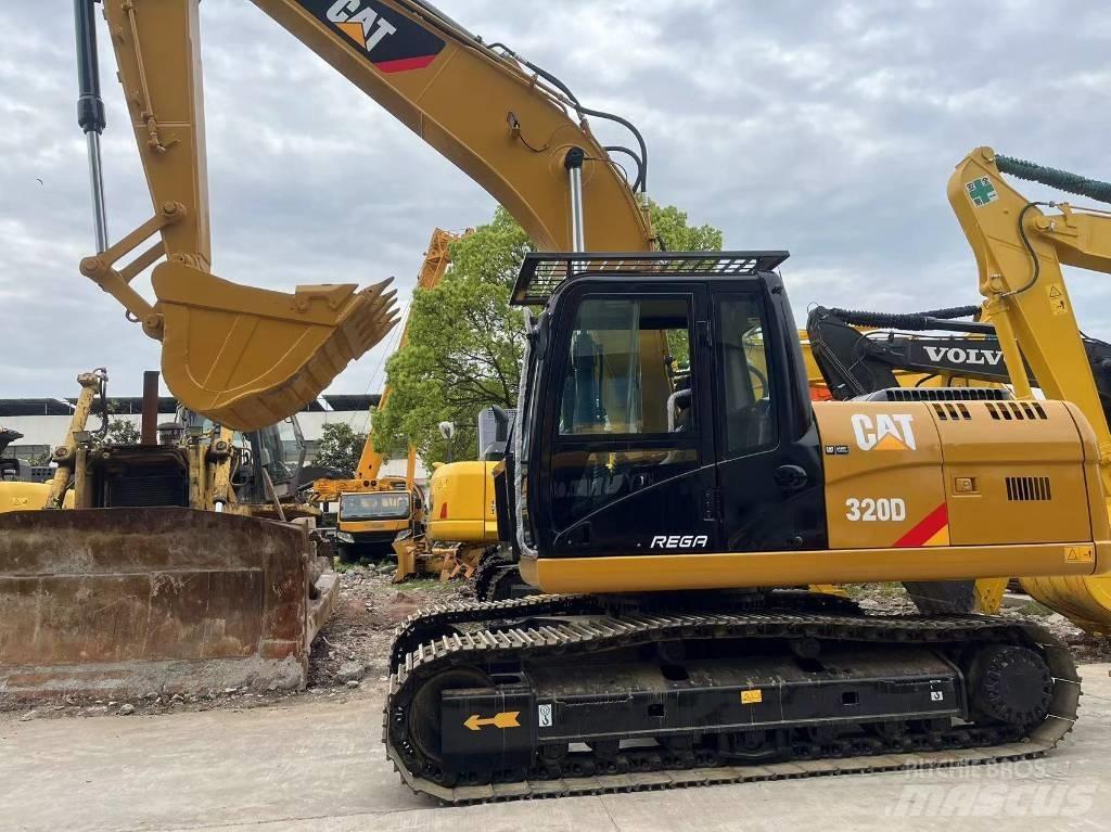 CAT 320 D Lánctalpas kotrók