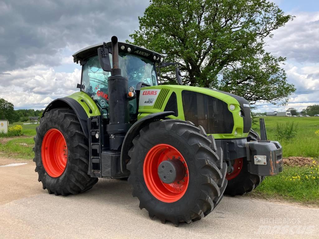 CLAAS Axion 920 Traktorok