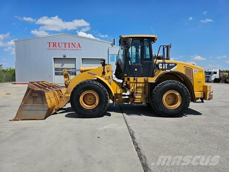 CAT 962 H Gumikerekes homlokrakodók