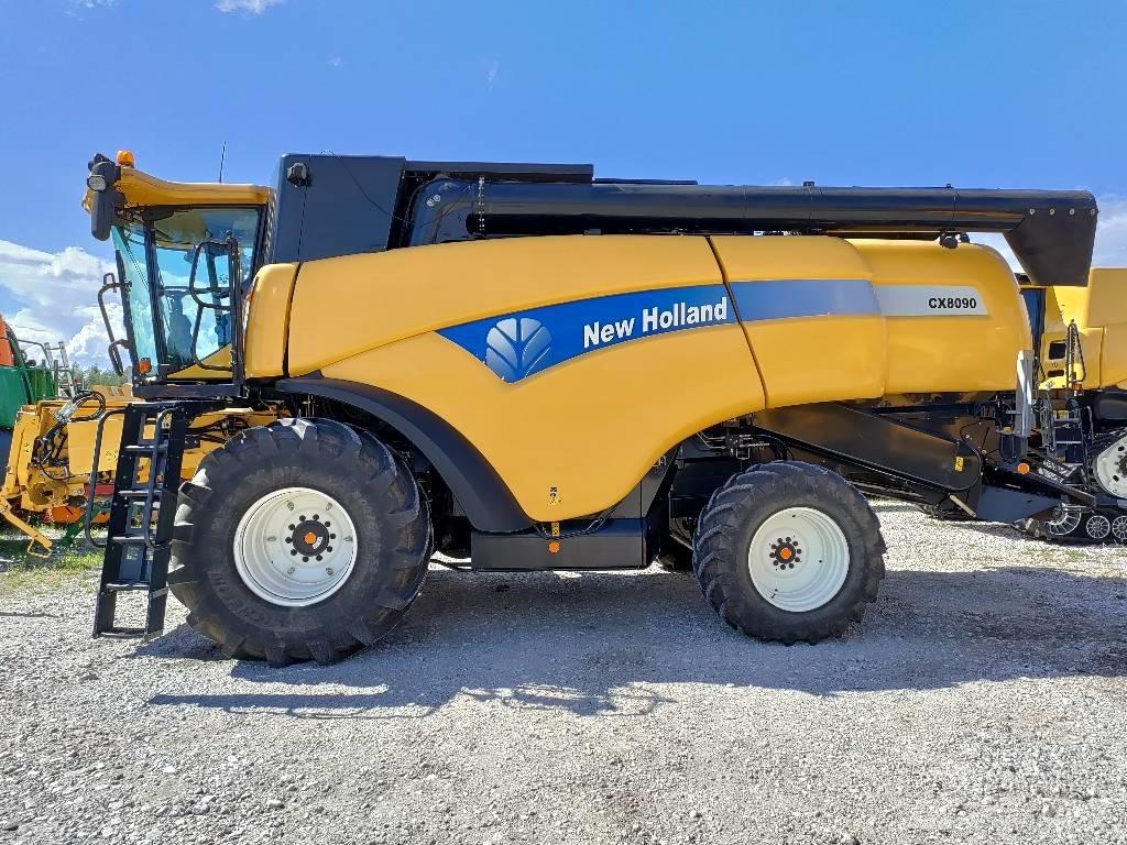 New Holland CX 8090 Kombájnok
