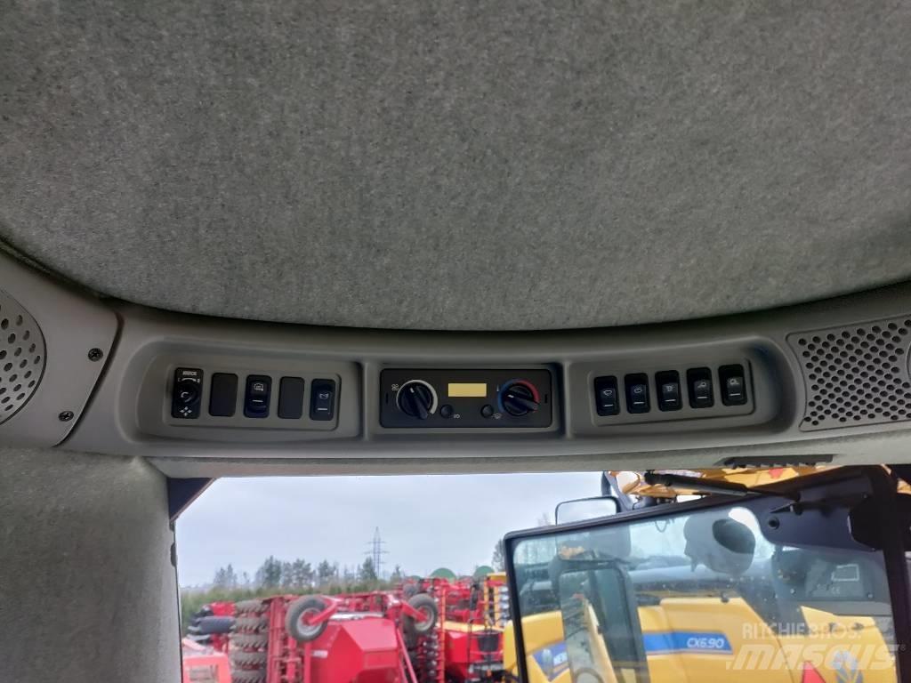New Holland CX 8090 Kombájnok