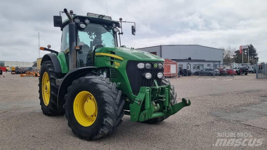John Deere 7930 Traktorok