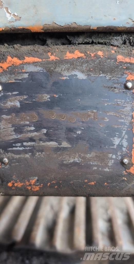 Hitachi EX 200 Lánctalpas kotrók