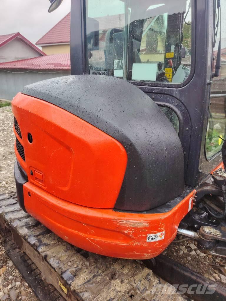 Kubota U 48-4 Mini kotrók < 7t