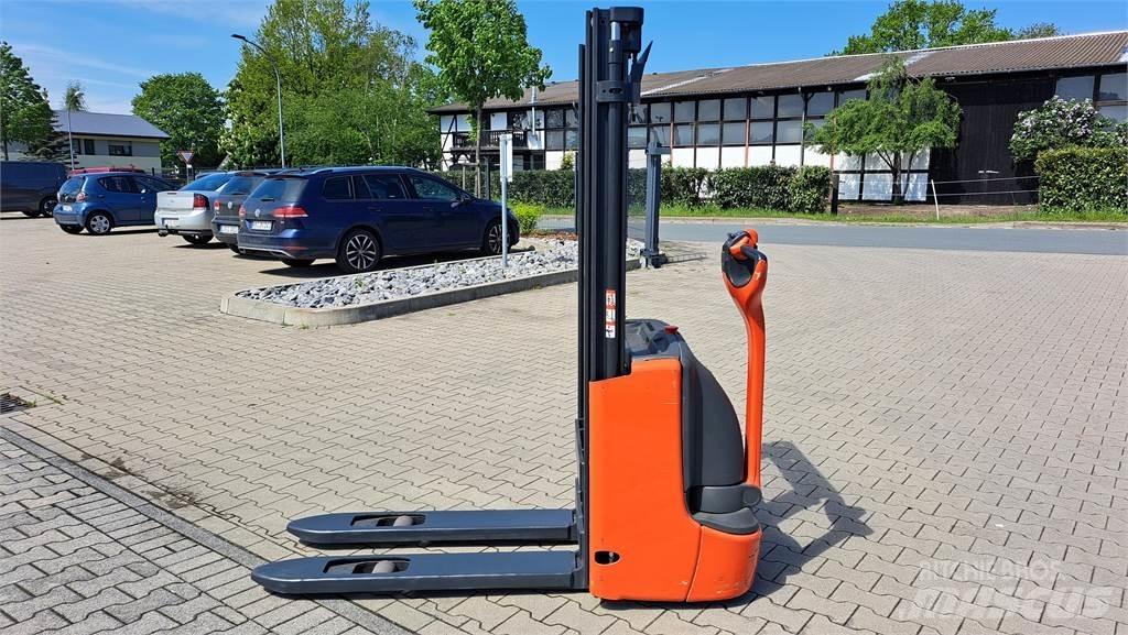 Linde L12- BR1172 Gyalogkíséretű targonca