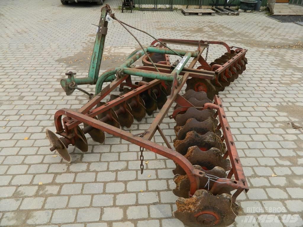Kverneland 300 Tárcsás boronák