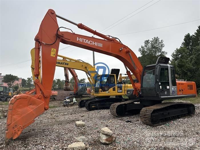 Hitachi ZX 240G Lánctalpas kotrók