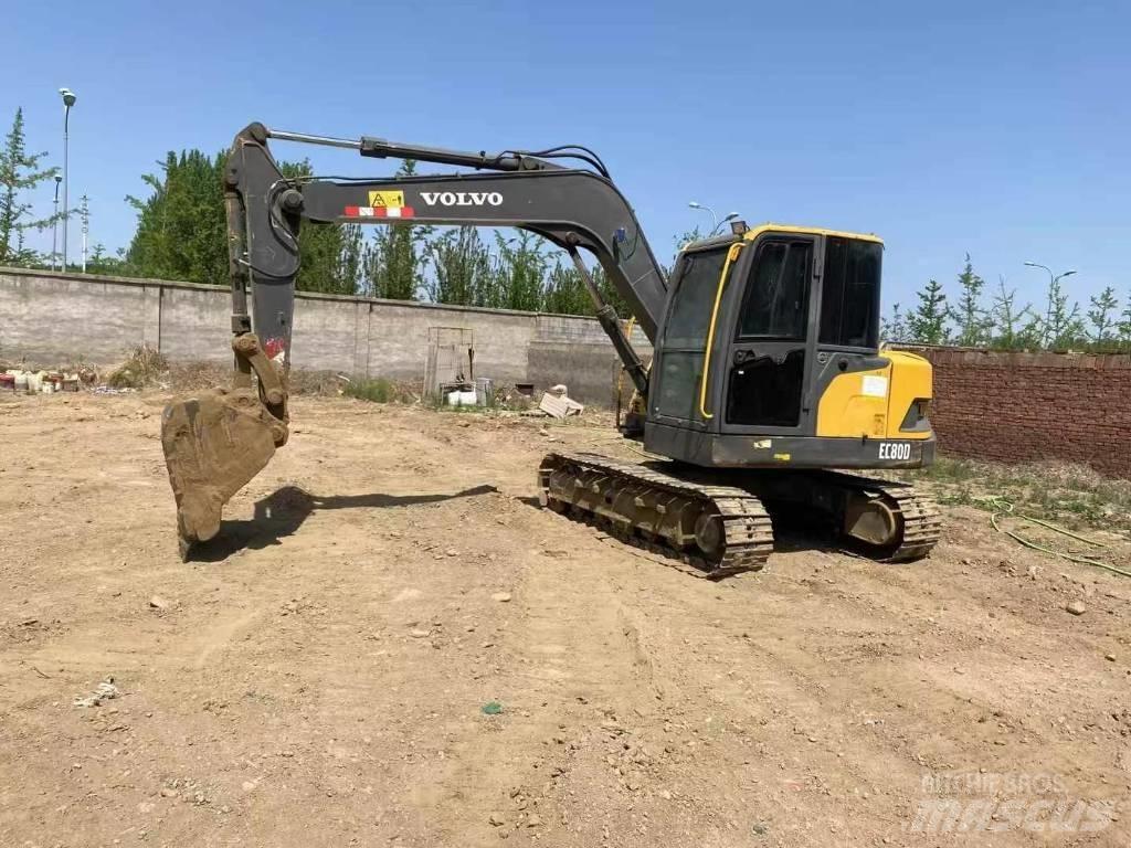 Volvo EC80 Lánctalpas kotrók