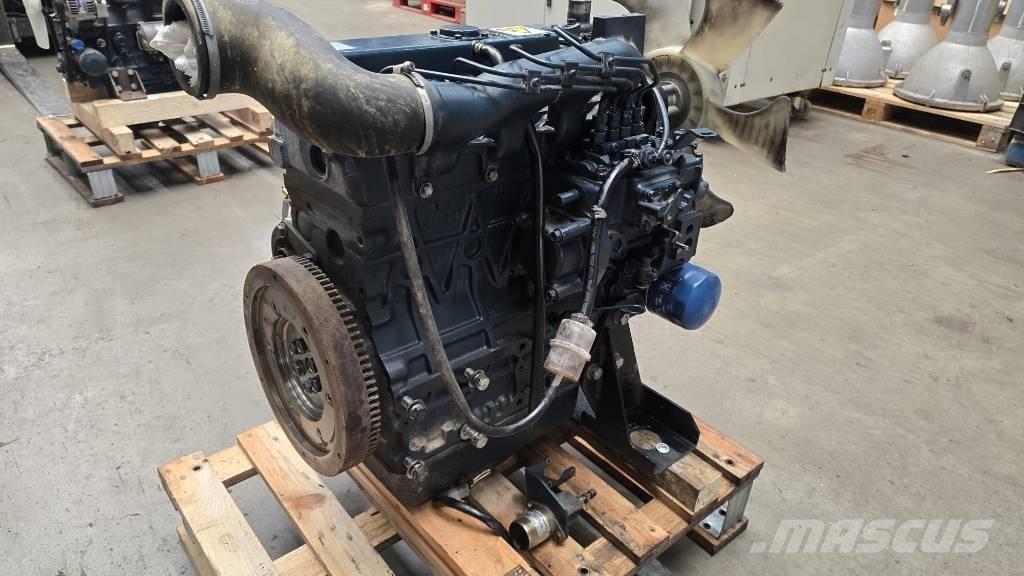 Kubota V 2203 Motorok