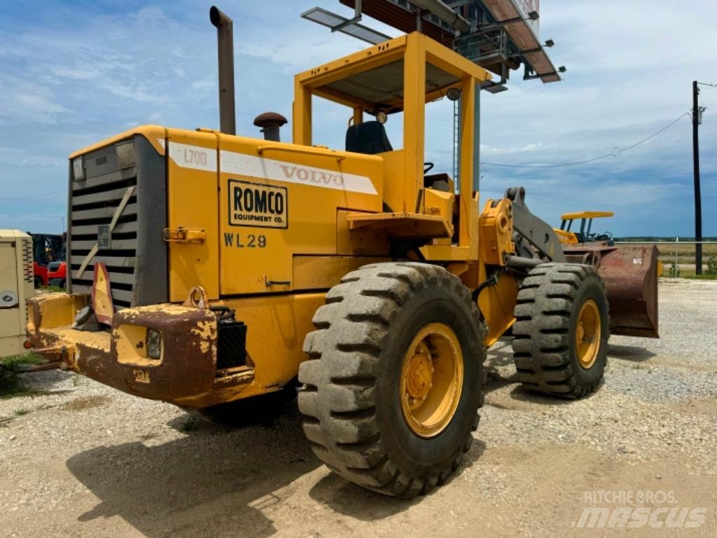 Volvo L 70 D Gumikerekes homlokrakodók