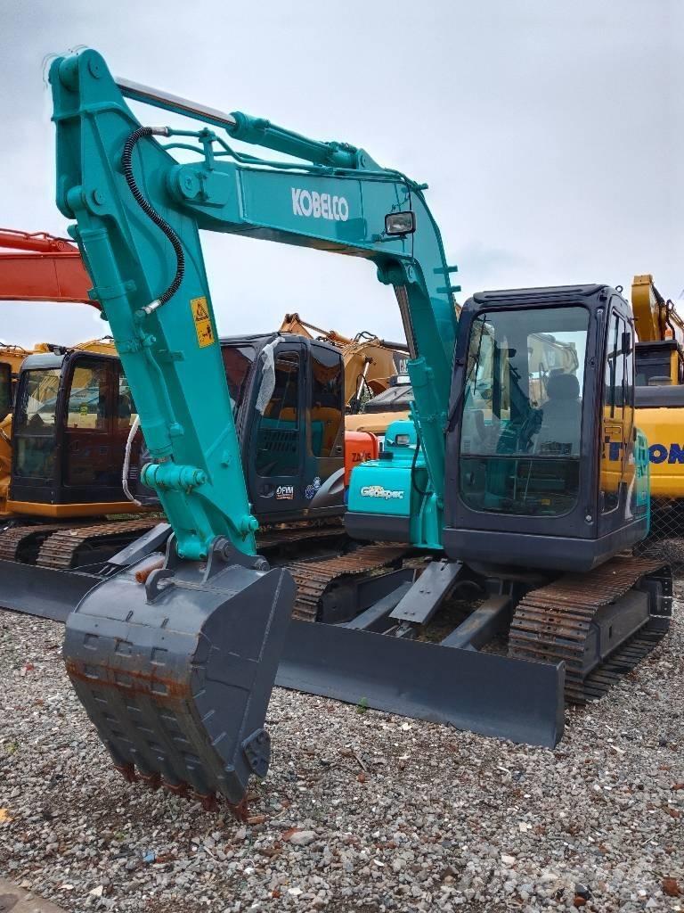 Kobelco SK 75 Lánctalpas kotrók