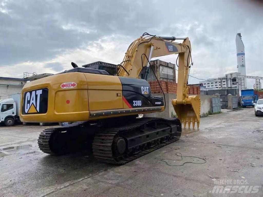 CAT 330 D Lánctalpas kotrók