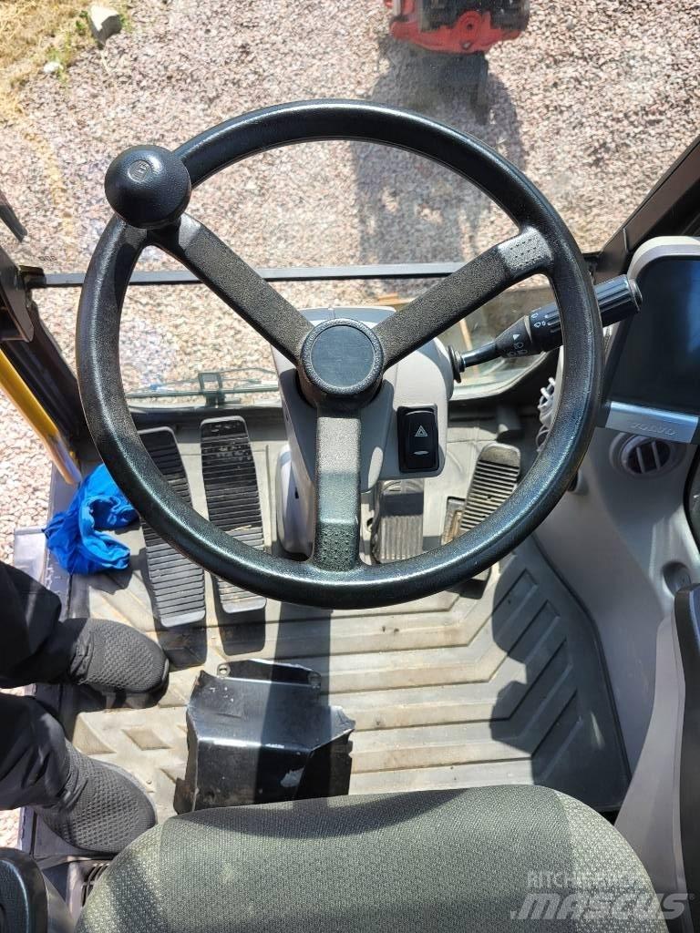 Volvo EW 160 D Gumikerekes kotrók