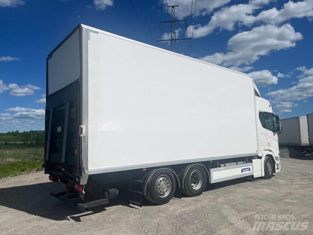 Scania R540B6X2*4NB Dobozos teherautók